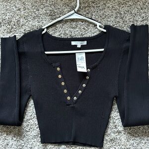 Love Tree long sleeve button crop top, size M